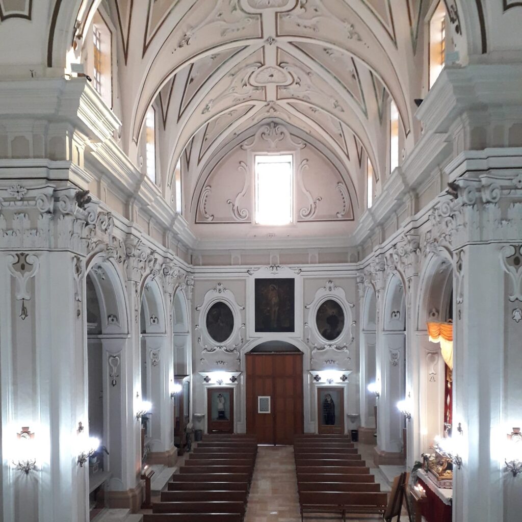 Parrocchia Trasfigurazione del Signore – interno